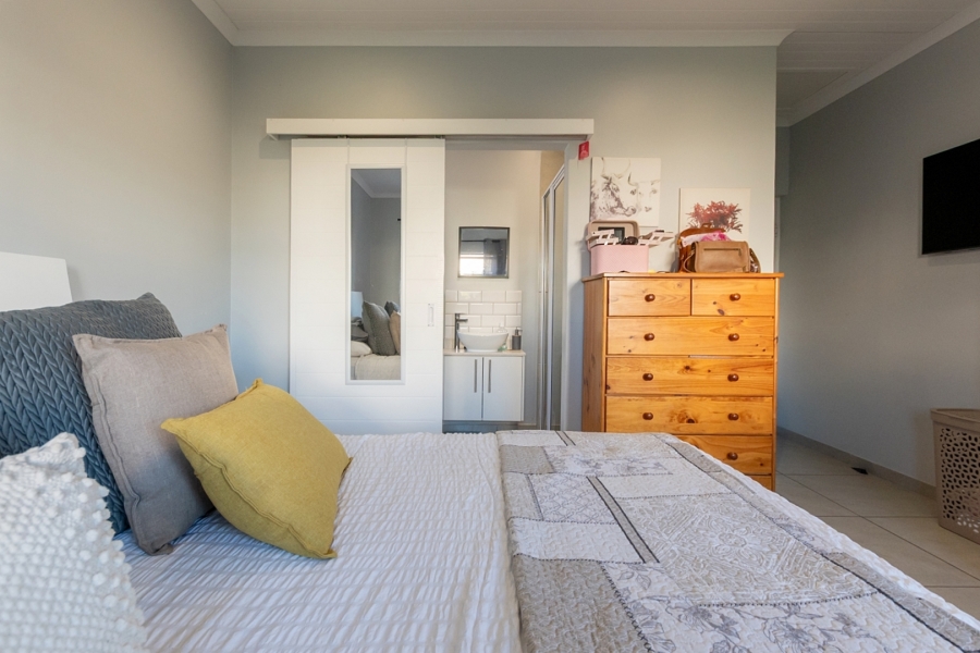 3 Bedroom Property for Sale in Atlantic Sands Private Estate Western Cape